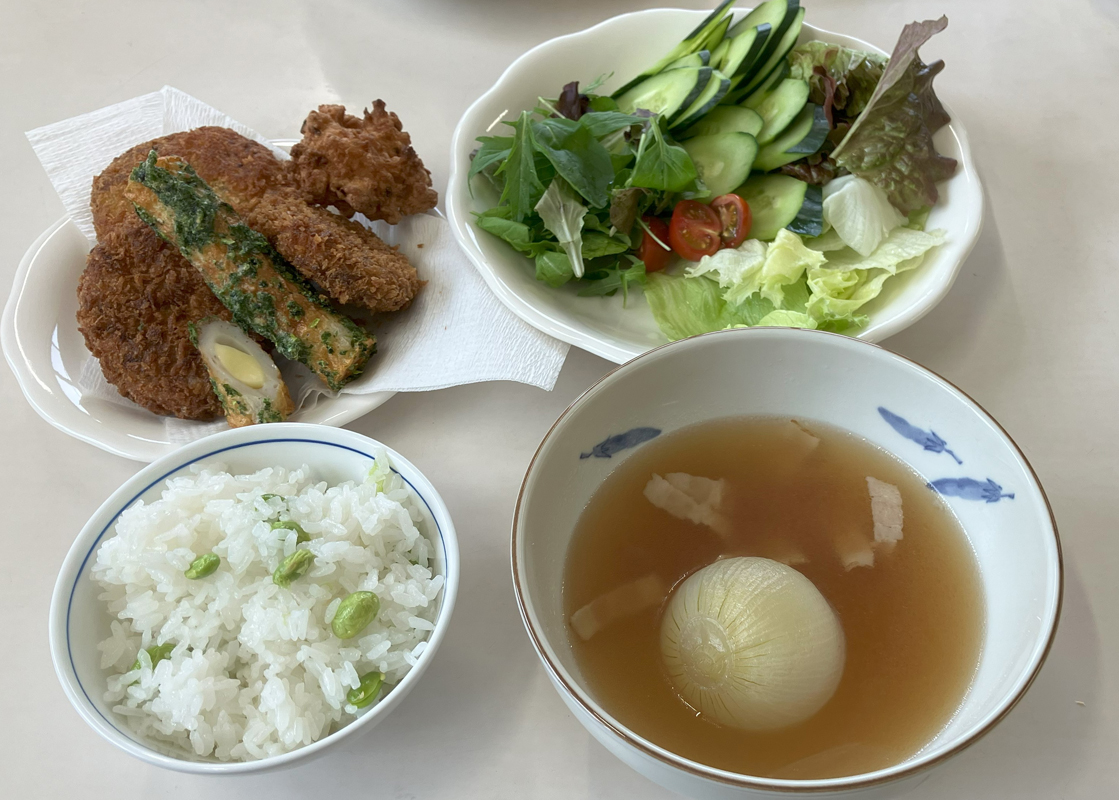 今月から料理教室が再開された